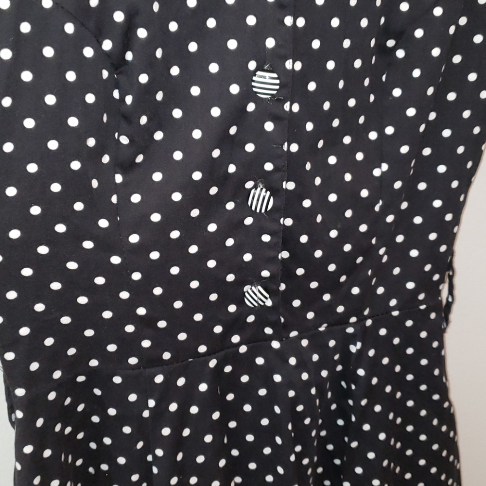 HEARTS & ROSES 1950's POLKA DOT DRESS - Picture 3 of 9